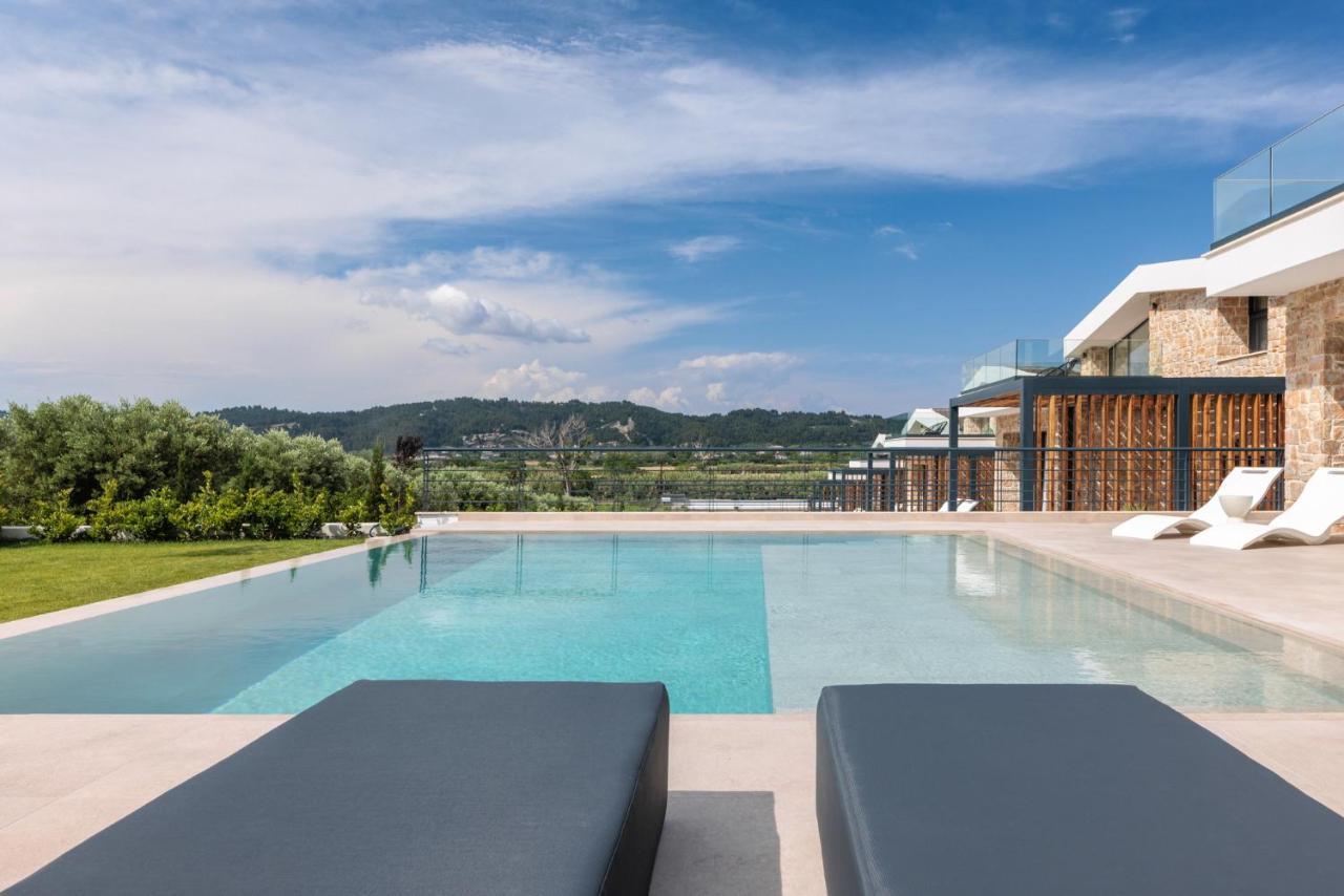 Villa Five Senses Of Luxury à Kalandra Extérieur photo