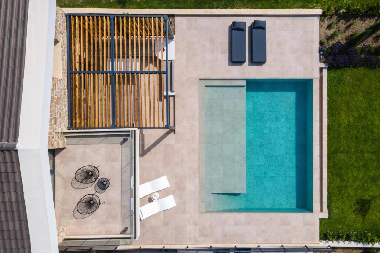 Villa Five Senses Of Luxury à Kalandra Extérieur photo
